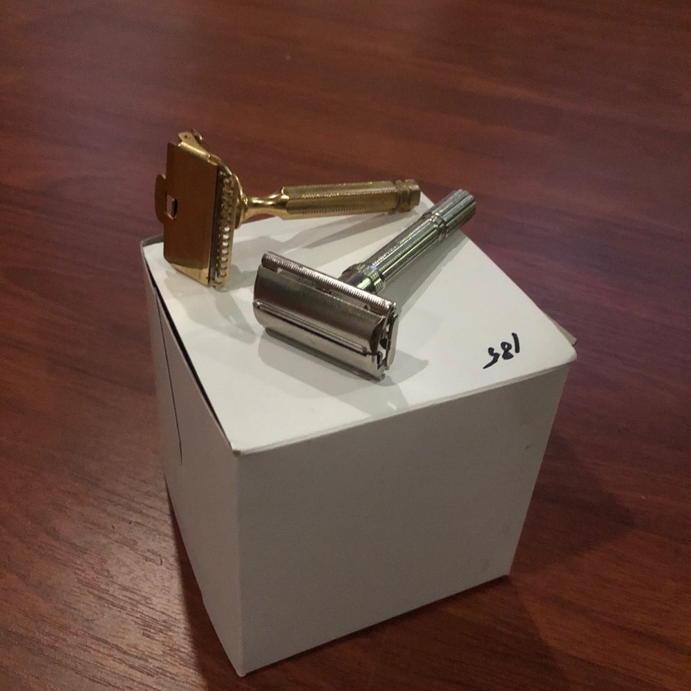 Vintage Gillette razor lot of 2. 1960's Gem junior and Adjustable fat off razor
